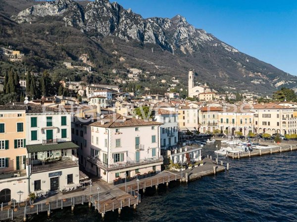 appartamento in vendita a Gargnano