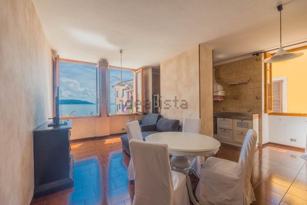 appartamento in vendita a Gargnano