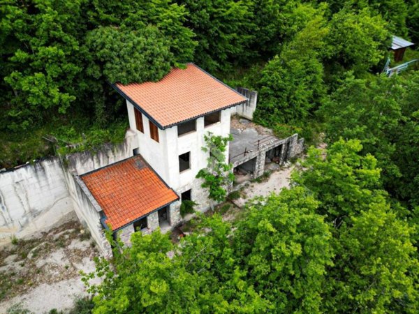 casa indipendente in vendita a Gargnano in zona Musaga