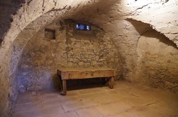 casa indipendente in vendita a Gargnano in zona Fornico