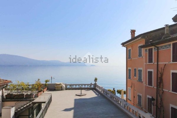 appartamento in vendita a Gargnano