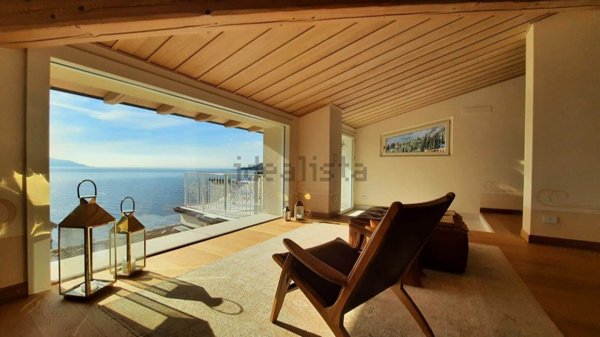 appartamento in vendita a Gargnano