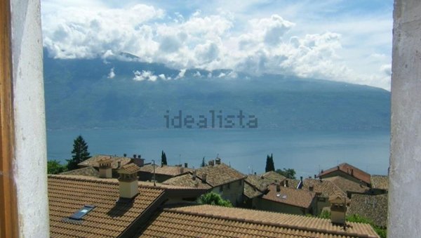 casa indipendente in vendita a Gargnano in zona Muslone