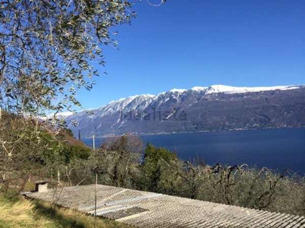 appartamento in vendita a Gargnano