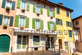 appartamento in vendita a Gargnano