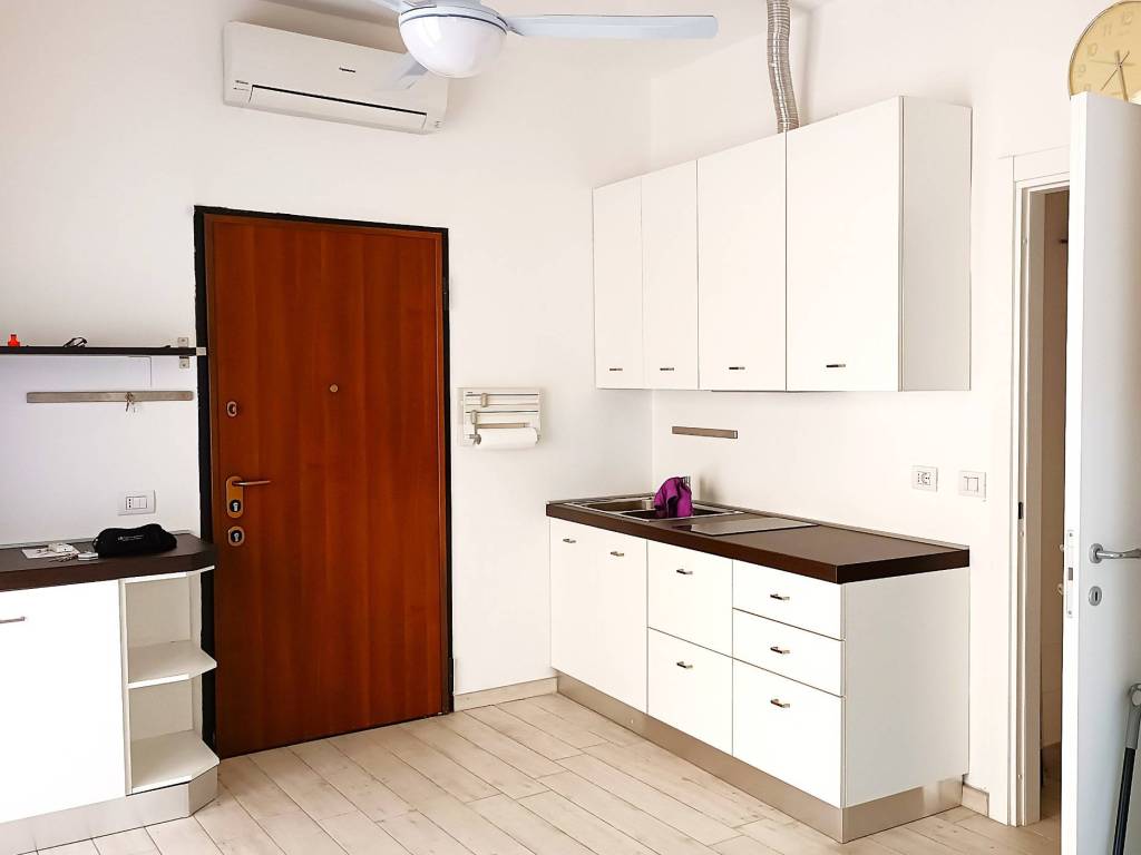 appartamento in vendita a Gargnano in zona Bogliaco