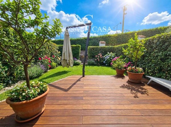 appartamento in vendita a Gargnano in zona Bogliaco