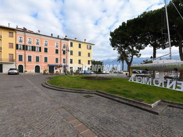 appartamento in vendita a Gargnano