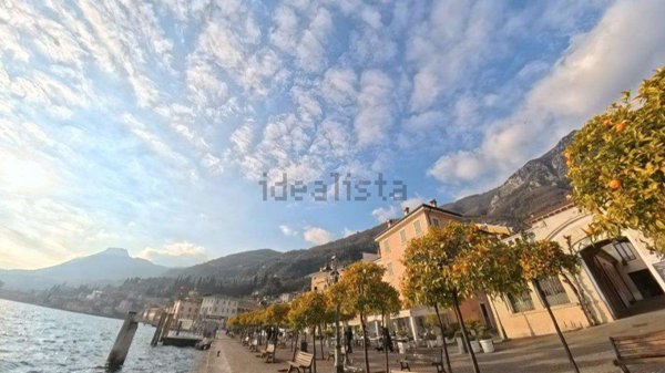 appartamento in vendita a Gargnano