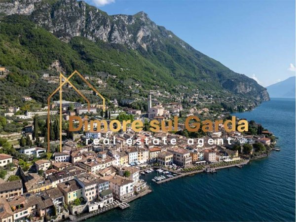 appartamento in vendita a Gargnano