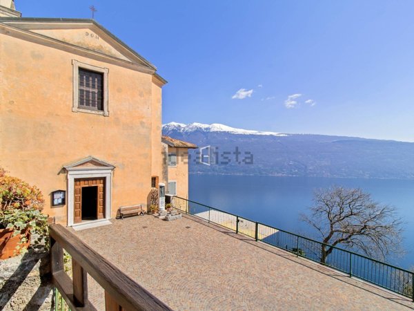 casa indipendente in vendita a Gargnano in zona Muslone