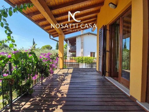 casa indipendente in vendita a Gargnano in zona Villavetro