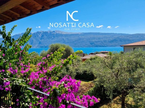 casa indipendente in vendita a Gargnano in zona Villa