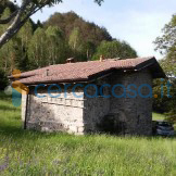 casale in vendita a Gargnano in zona Liano