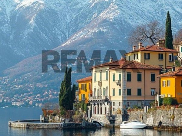 casale in vendita a Gargnano in zona Sasso