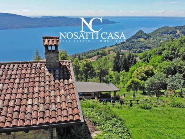casa indipendente in vendita a Gargnano in zona Formaga