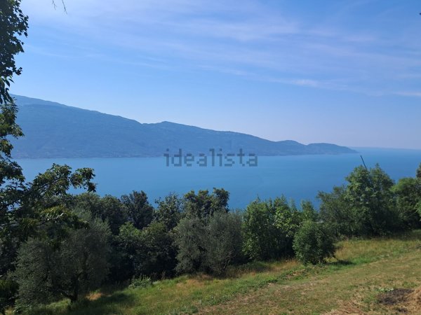 terreno agricolo in vendita a Gargnano in zona San Giacomo