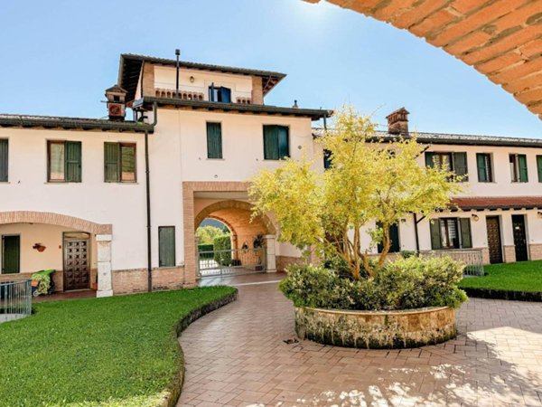 appartamento in vendita a Gavardo in zona Sopraponte