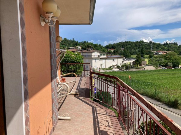 casa indipendente in vendita a Gavardo