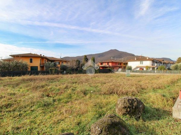 terreno edificabile in vendita a Gavardo