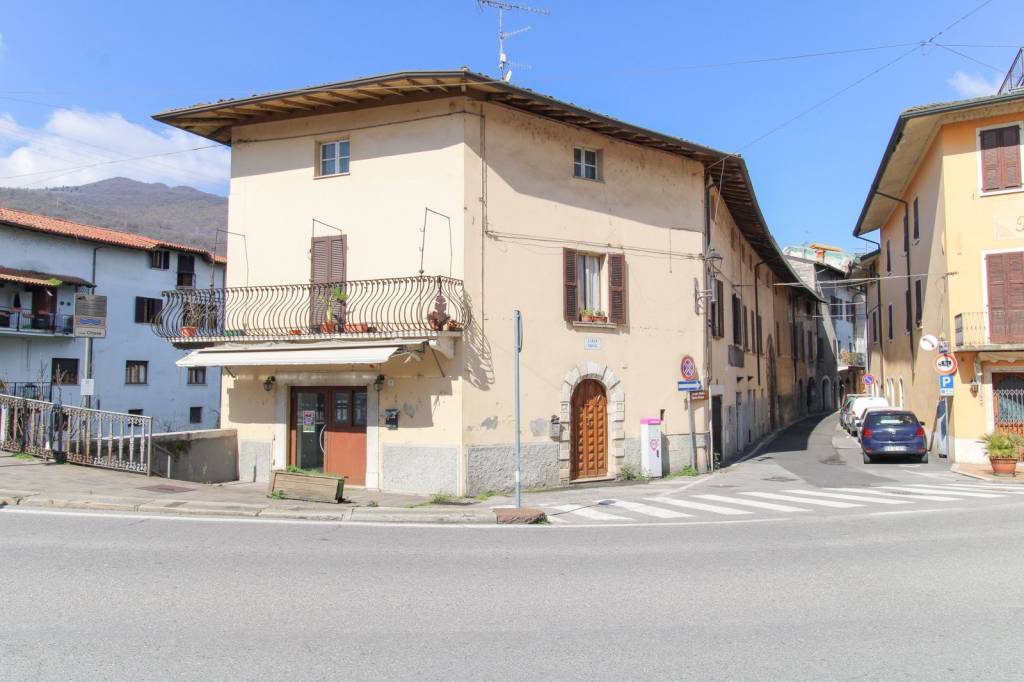 casa indipendente in vendita a Gavardo