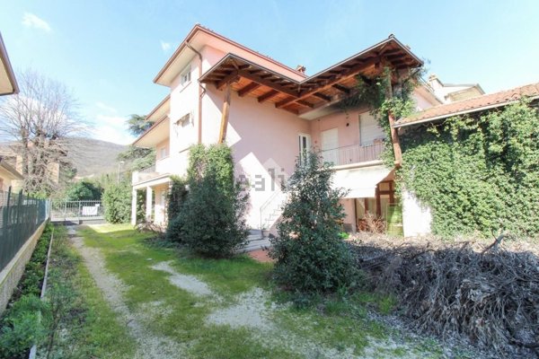 casa indipendente in vendita a Gavardo