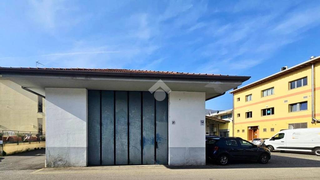 locale commerciale in vendita a Gavardo