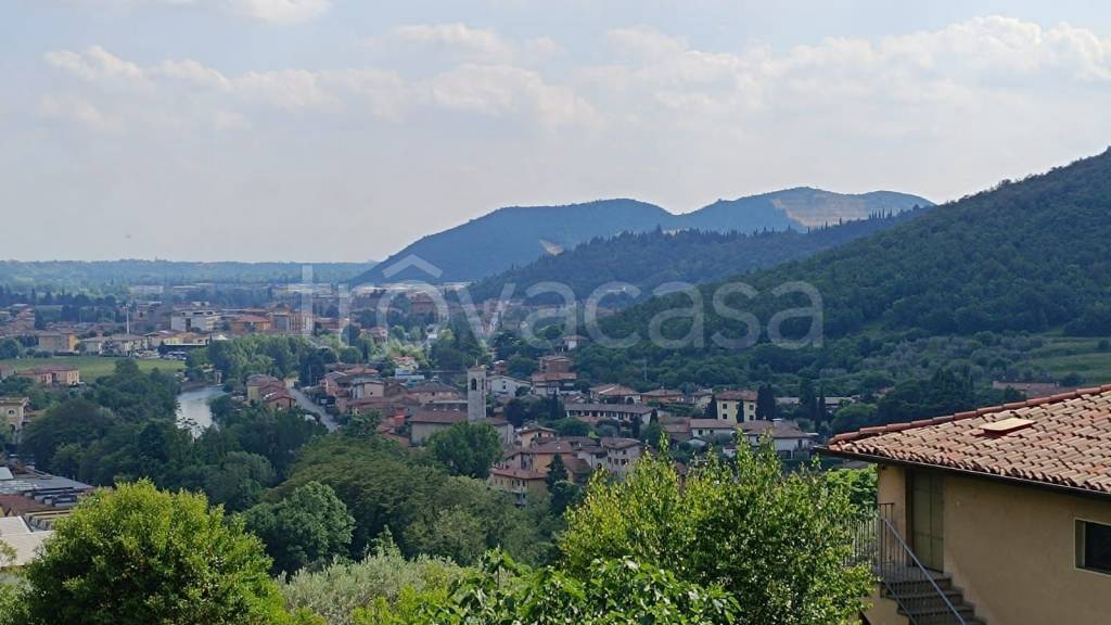 casa indipendente in vendita a Gavardo