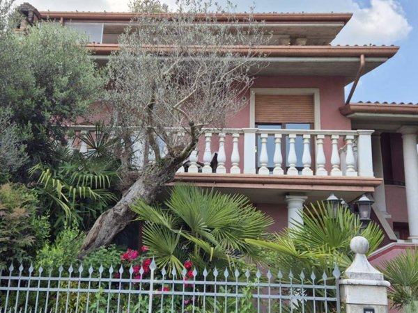 casa indipendente in vendita a Gavardo