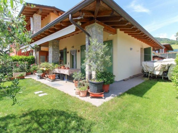 casa indipendente in vendita a Gavardo