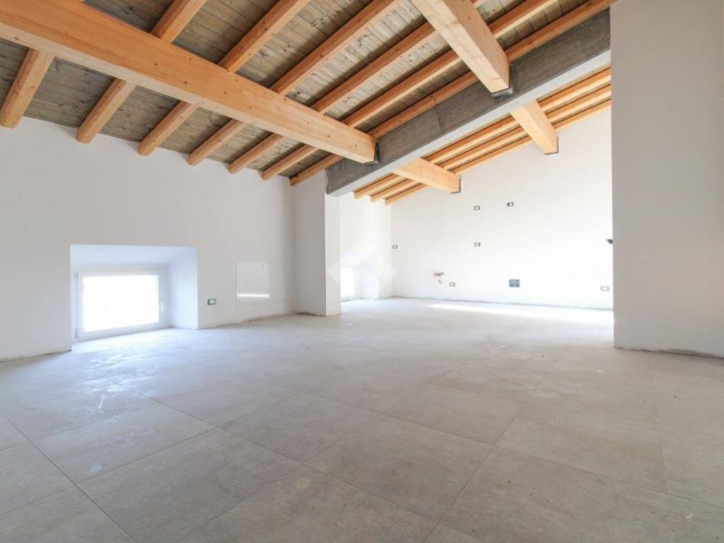 appartamento in vendita a Gavardo in zona Sopraponte