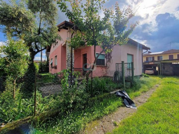 casa indipendente in vendita a Gavardo