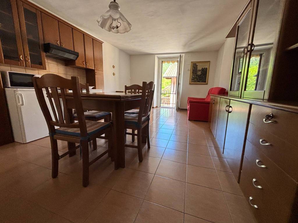 casa indipendente in vendita a Gavardo in zona Sopraponte