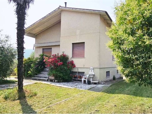 casa indipendente in vendita a Gavardo