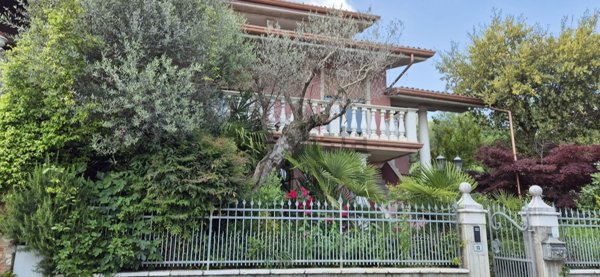 casa indipendente in vendita a Gavardo