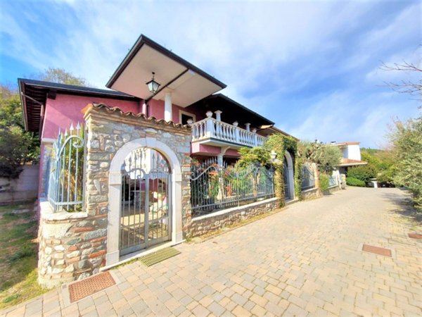 casa indipendente in vendita a Gavardo