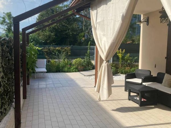 casa indipendente in vendita a Gavardo