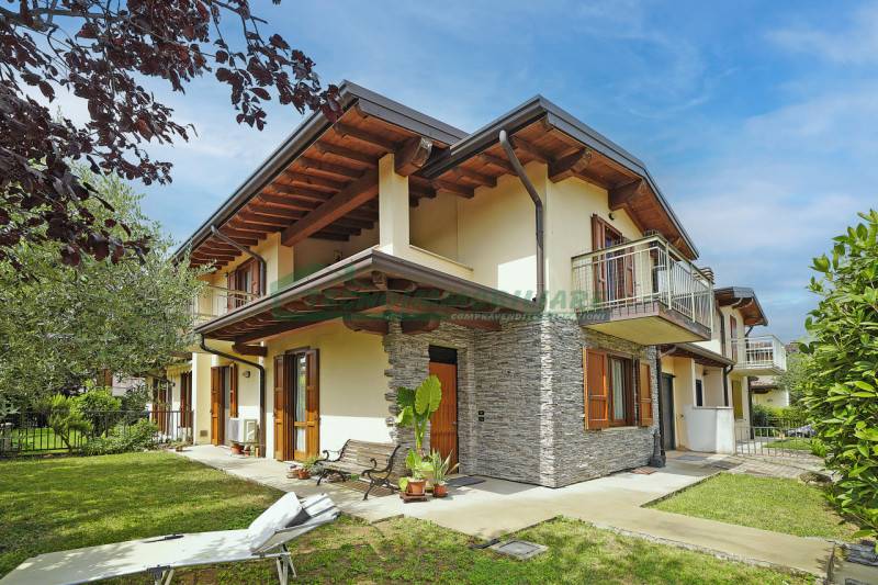 casa indipendente in vendita a Gavardo