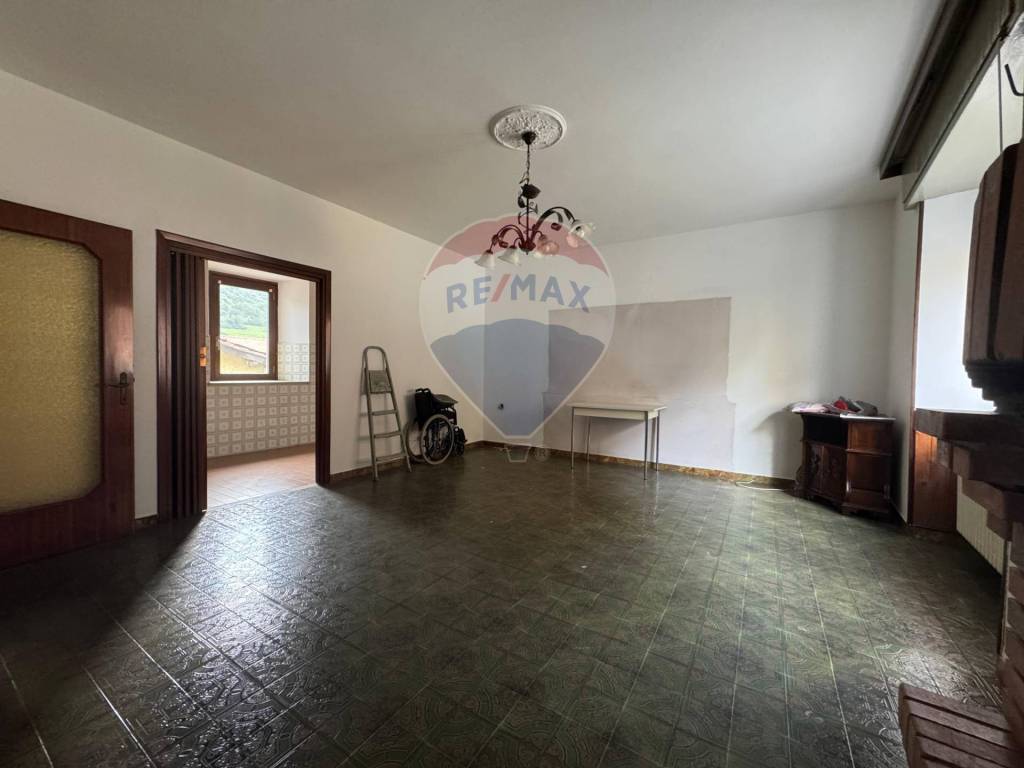 casa indipendente in vendita a Gavardo in zona Sopraponte