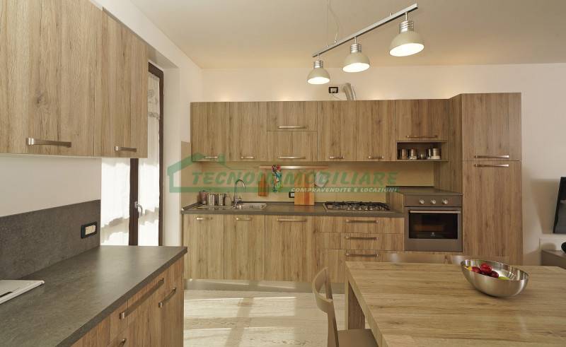 casa indipendente in vendita a Gavardo