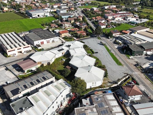 negozio in vendita a Gavardo in zona Sopraponte