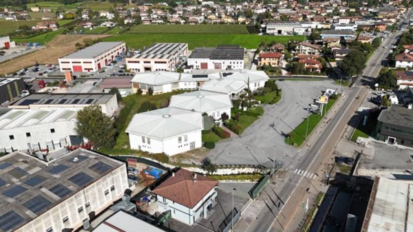 negozio in vendita a Gavardo