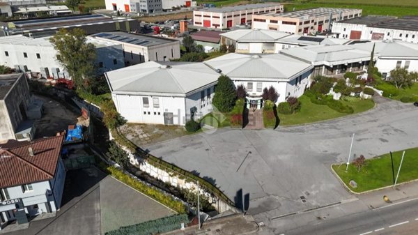 locale commerciale in vendita a Gavardo