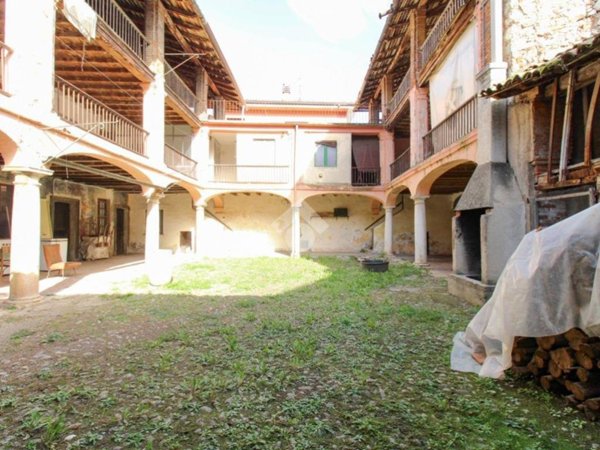 casa indipendente in vendita a Gavardo in zona Sopraponte