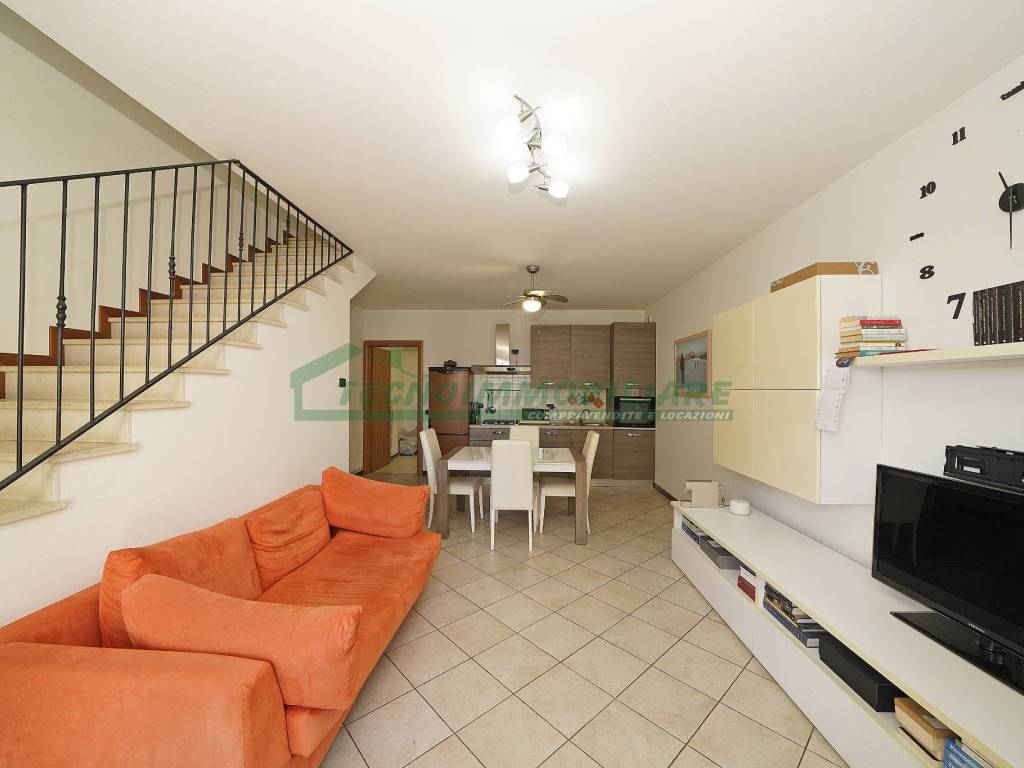 casa indipendente in vendita a Gavardo