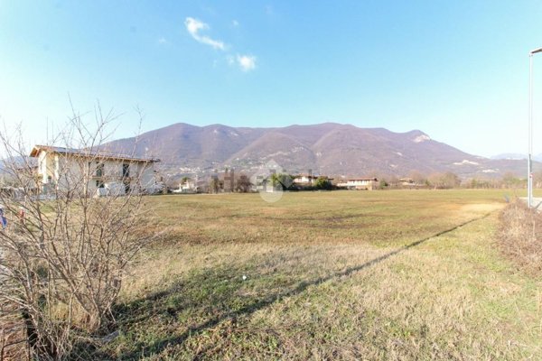 terreno edificabile in vendita a Gavardo