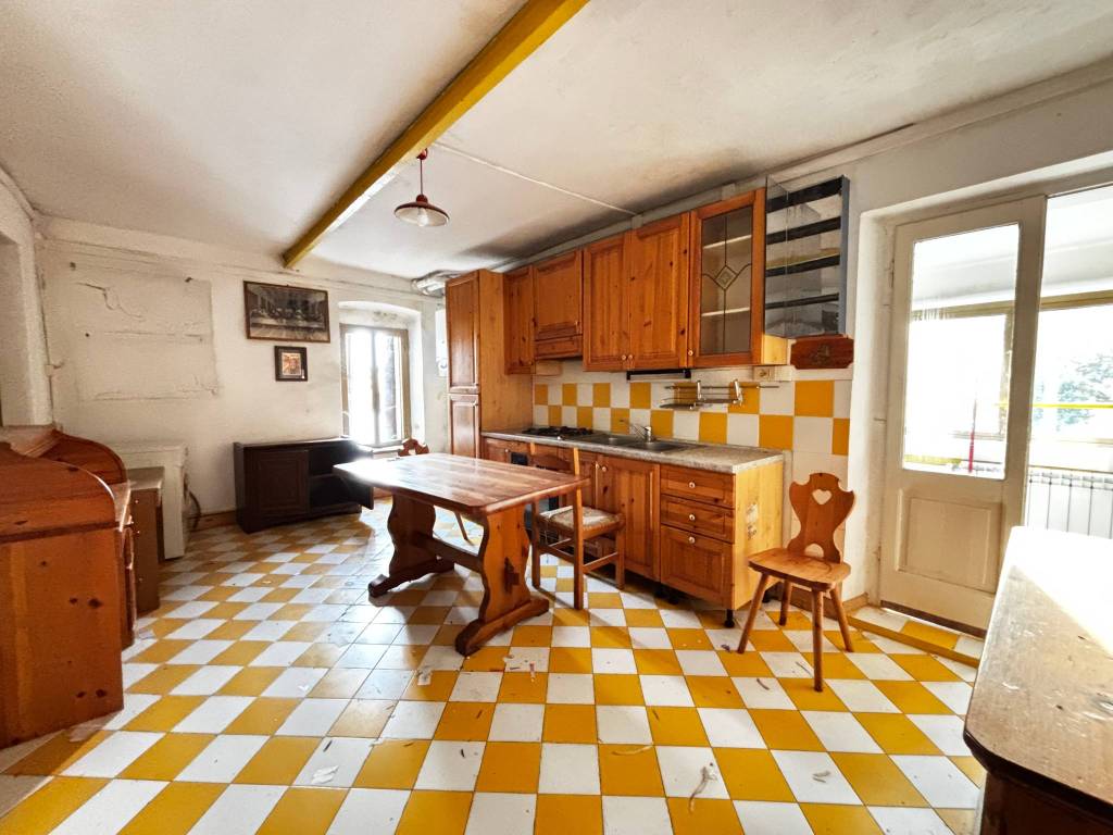 appartamento in vendita a Gavardo in zona Sopraponte