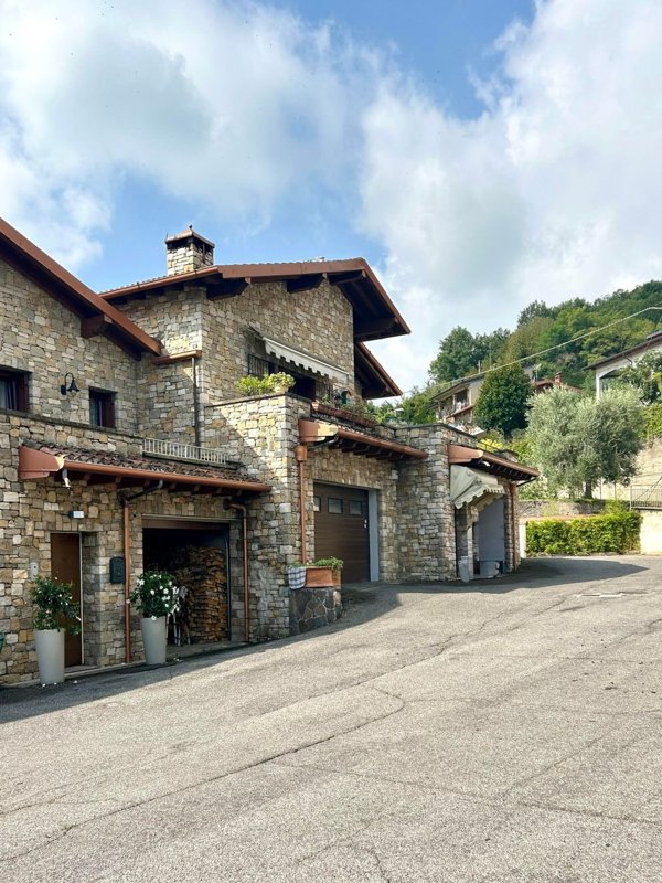 casa indipendente in vendita a Gavardo