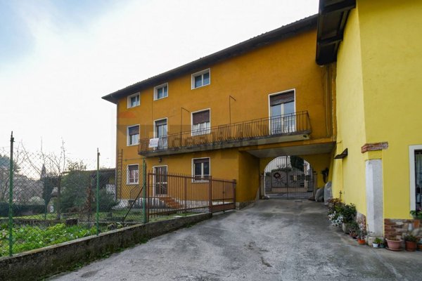 casa indipendente in vendita a Gavardo in zona Sopraponte