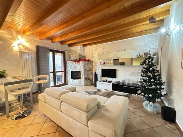casa indipendente in vendita a Gavardo